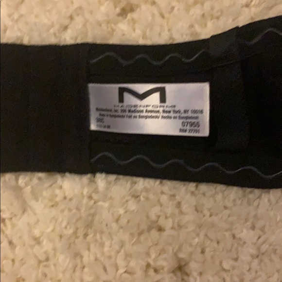 Strapless black bra - Picture 2 of 2